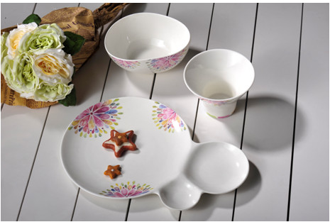 ���Ǽ�����(y��ng)�̼��w�����Ϻ���Ʒ�Ҿ�չ