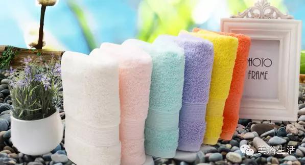 ��ԡ���������ɫ��