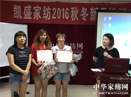 ������ؾ�Ӣ�R������ϵ�＾�l(f��)չ��