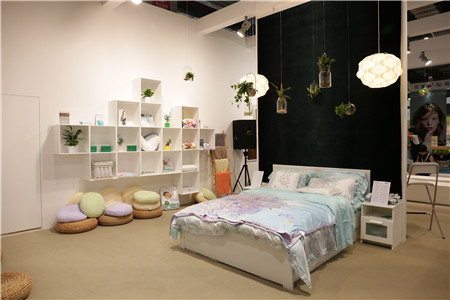 �m�����F��z�w�S��̺��Ʒ�l(f��)�����e��