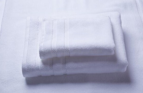 ��ԡ����Ƶ�Ĵ�����ë����ԡ���ʲô���ǰ�ɫ����