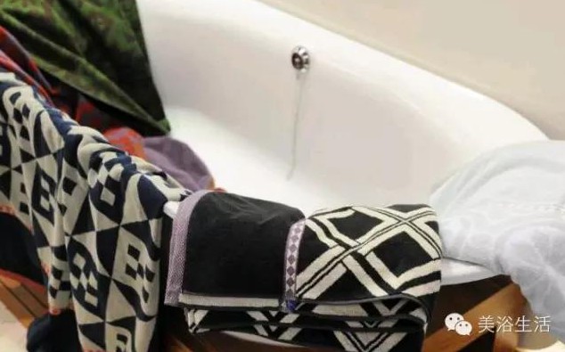 ��ԡ������m�˸��Ҽ�չ��һ�lԡ�����Ҹ�4.0��