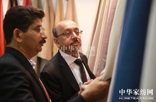 ͸ҕ�^����(sh��)��(j��)��̽�ش����Ҽ�չ��ݣ���Ʒ�Q(m��o)��͹�@������չ(li��n)��֮���|�L(f��ng)���M��������