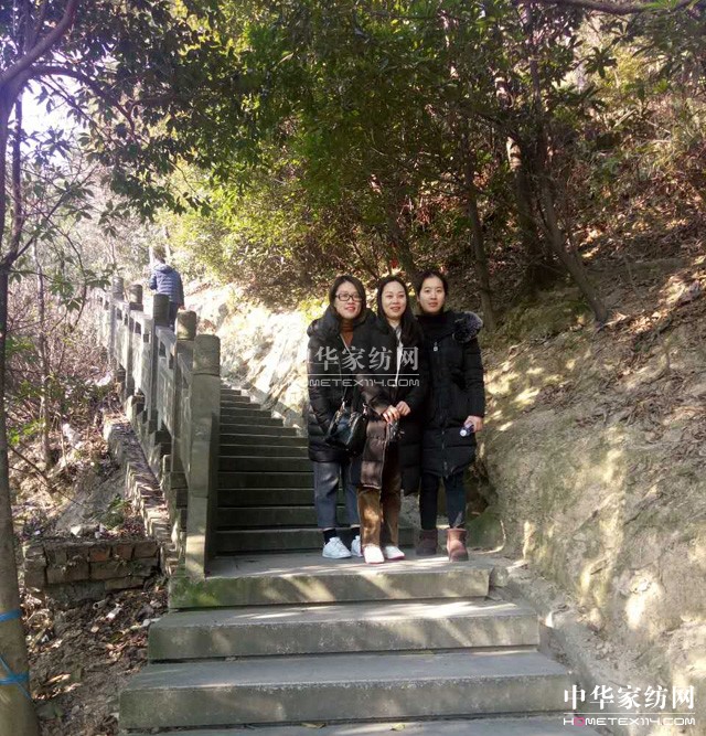 �Pʢ�Ҽ�2017������Ʒȫ��Ѳ����Ӗ(x��n)��(hu��)����һվ�ڽ�����ʽ���_�Ļ��