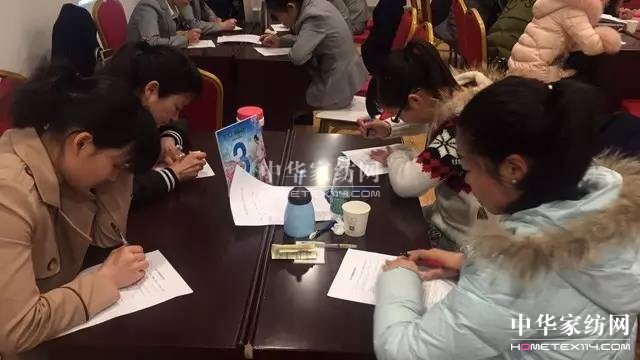 �R�����������\�����x����