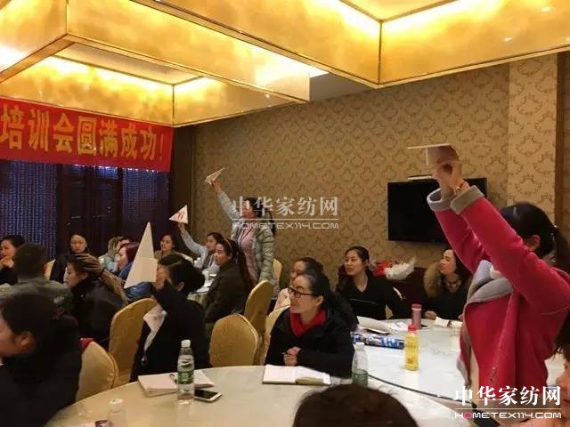 �Pʢ�Ҽ�����������Ӣ�R����ɽ�������@��������