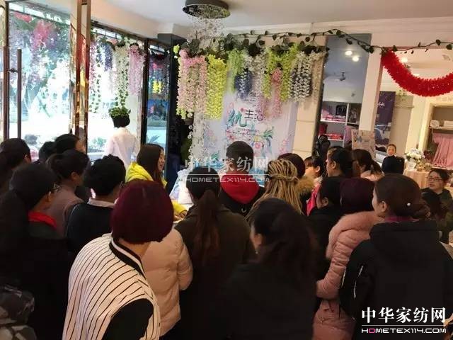 �Pʢ�Ҽ�����������Ӣ�R����ɽ�������@��������