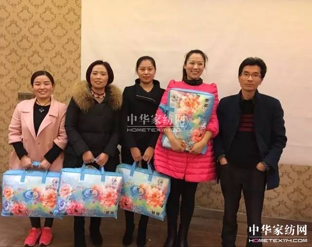 �Pʢ�Ҽ�����������Ӣ�R����ɽ�������@��������