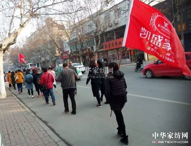 �Pʢ�Ҽ�����Ӣ���������f��Փ�������l��Ӣ����