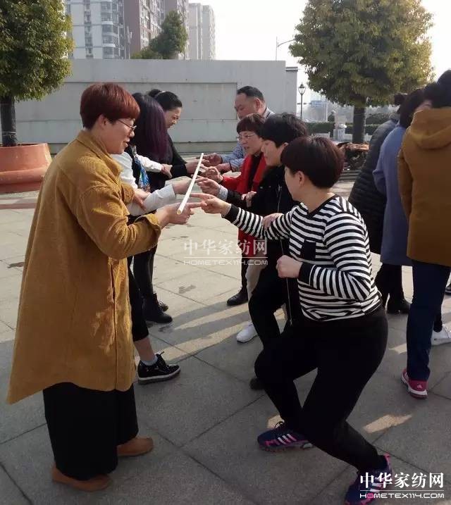 �Pʢ�Ҽ�����Ӣ���������f��Փ�������l��Ӣ����