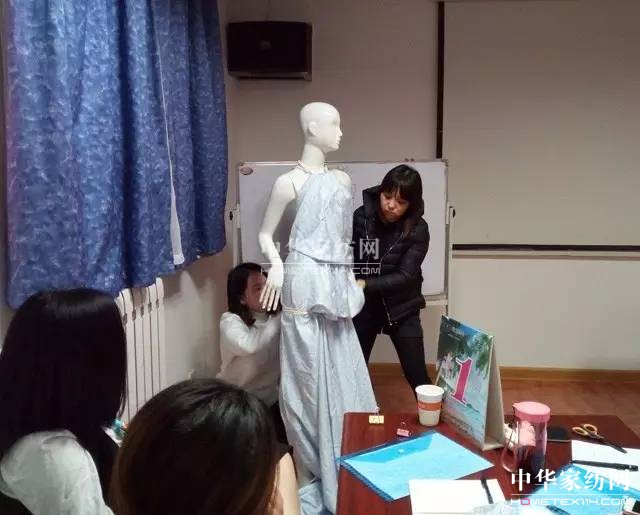 �Pʢ�Ҽ�����Ӣ���ף����f��Փ�������l��Ӣ�ۣ�