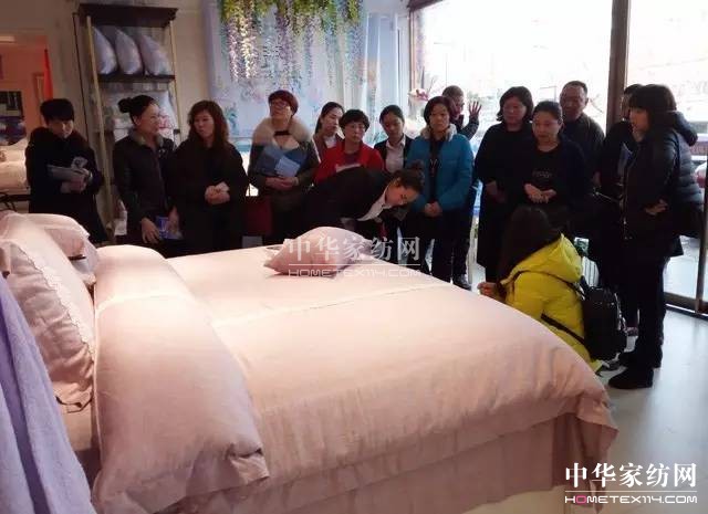 �Pʢ�Ҽ�����Ӣ���������f��Փ�������l��Ӣ����