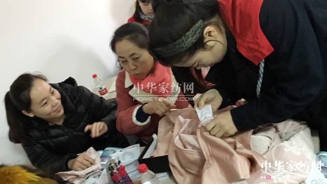 �Pʢ�Ҽ�����Ӣ�Ƽ��S�����(m��ng)��Ⱥ�t����־�ڎp����