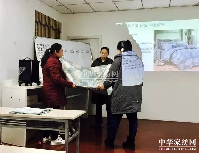 �Pʢ�Ҽ�����Ӣ�Ƽ��S�����(m��ng)��Ⱥ�t����־�ڎp����