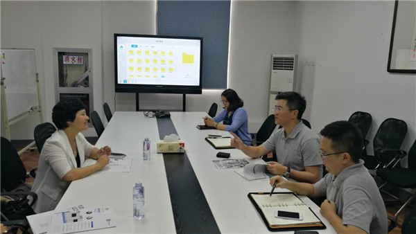 �ƄӮa(ch��n)�I(y��)�ں������M���g(sh��)�M�������Ї��Ҽ��f(xi��)���{(di��o)�мҼ��O(sh��)����I(y��)