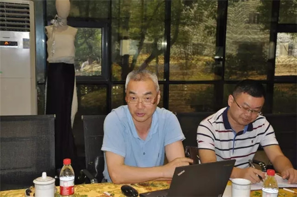 �����Ҽ��f(xi��)��(hu��)���L��һ������؛�M�M