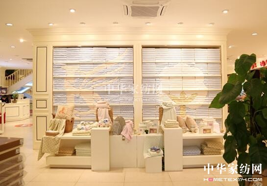 �Pʢ�Ҽ����ۮa�I(y��)���淨���cM��ÿ���ھ���ʽ���s�����F(xi��n)��(sh��)�ֻ�����