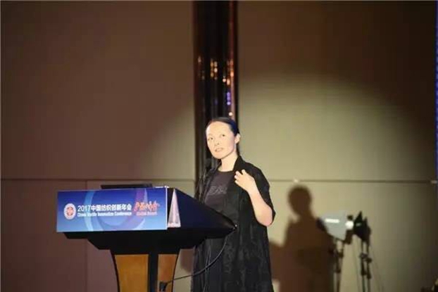 �������B(t��i)�µąf(xi��)ͬ��(chu��ng)���c�r(ji��)ֵ���죬2017�Ї�������(chu��ng)�����(hu��)•�a(ch��n)Ʒ���(hu��)�ڸ��ݳɹ��e��