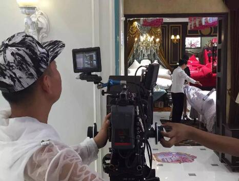 �������ֲ��:�Ӱ����ʹ��ʮ�ߚq��9��15���ഺ��ӳ��