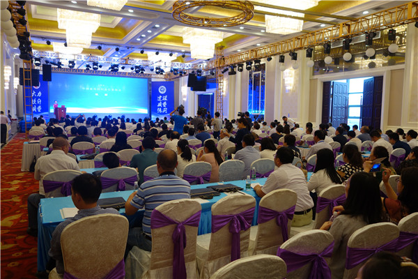 300���ИI(y��)��ʿ�R���Ї��Ҽ��ИI(y��)�|��������o�����O�|�������l(f��)չ���{