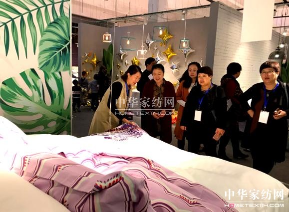 ���`•�³̡����R���Ҽ�2018������Ʒ�l(f��)�����A�M��Ļ��