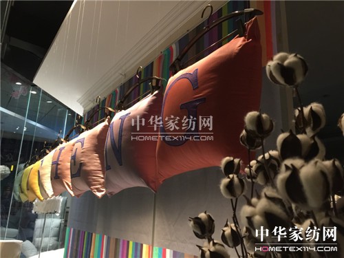 ���ĄPʢ���Pʢ�Ҽ�2018������Ʒ�l(f��)����(hu��)ʢ���@�Gȫ����