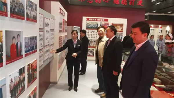 ��P(y��ng)��ģ�������w��(m��ng)�Ҽo(j��)���^���м�(li��n)���衰�ۇ�(gu��)���x�������ء�