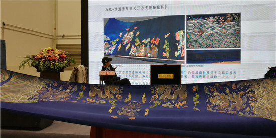 Ϧ�̼Ҿӣ���Խһ��һ·�������ó�