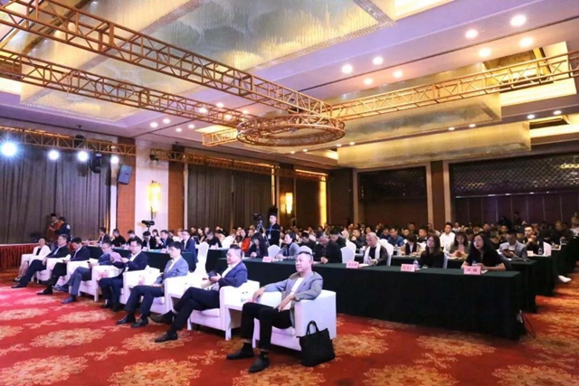 32�f(w��n)���������ɽ���9000�f(w��n)Ԫ����ʮ�����Ї�(gu��)���������Ҽ����彻�ו�(hu��)¡�����_(k��i)���x��ͨ�ݼҼ��a(ch��n)�I(y��)��1+3���¸��