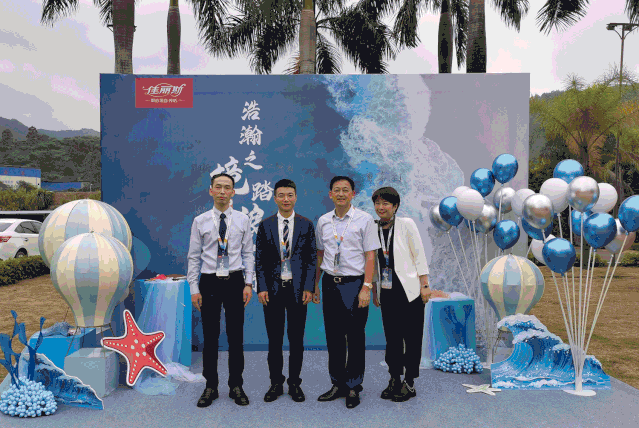 �����֮����̤��ǰ�С���������˹2021������Ʒ�l(f��)�����A�M�ɹ���