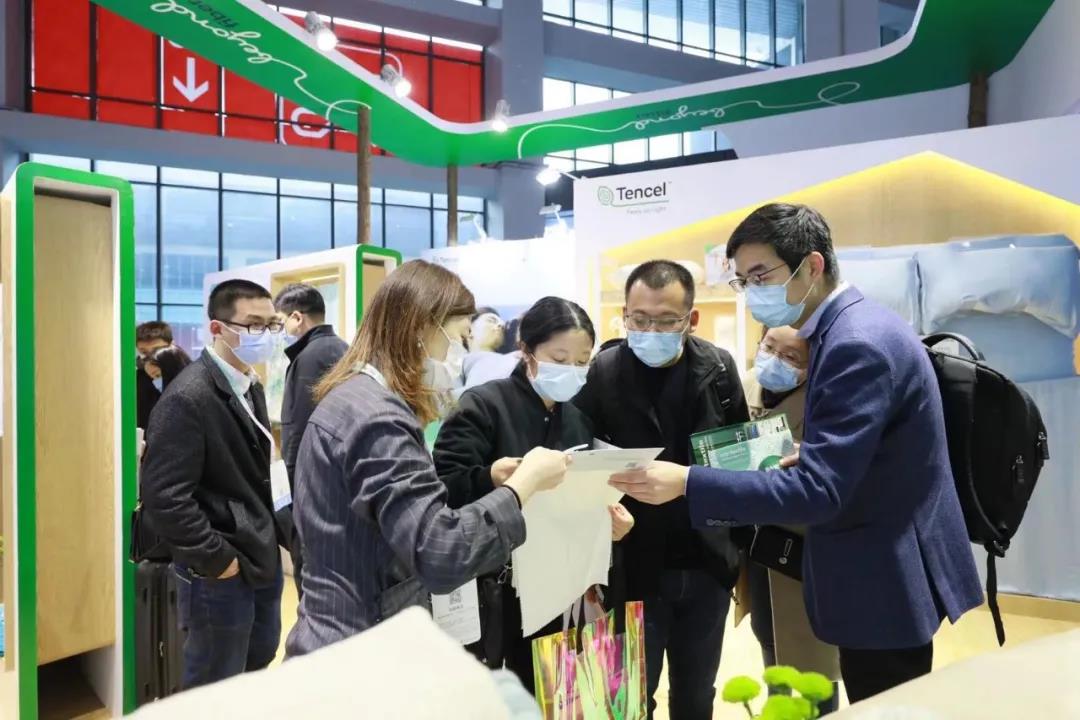 ��̼��z™Ʒ���w�S���࣬�v���Ҽ�չ�ϡ�Դ����Ȼ�����m����