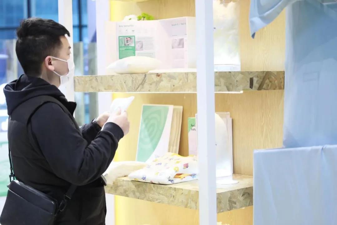 ��̼��z™Ʒ���w�S�������v���Ҽ�չ�ϡ�Դ����Ȼ�����m����