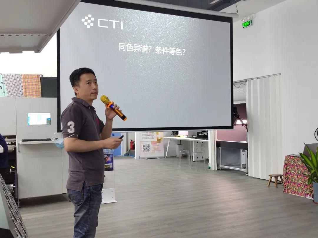 ��ʼ���Ʒ��(sh��)�aӡˇչʾ���ĳɹ���Ļ���F(xi��n)���l(f��)������ذ���Ʒ