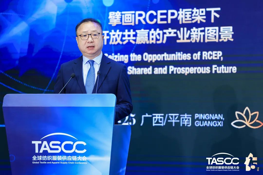 ��θ��|(zh��)����ʩRCEP��̤��ȫ�򼏿����b�a(ch��n)�I(y��)�_�Ź��A�l(f��)չ֮·��